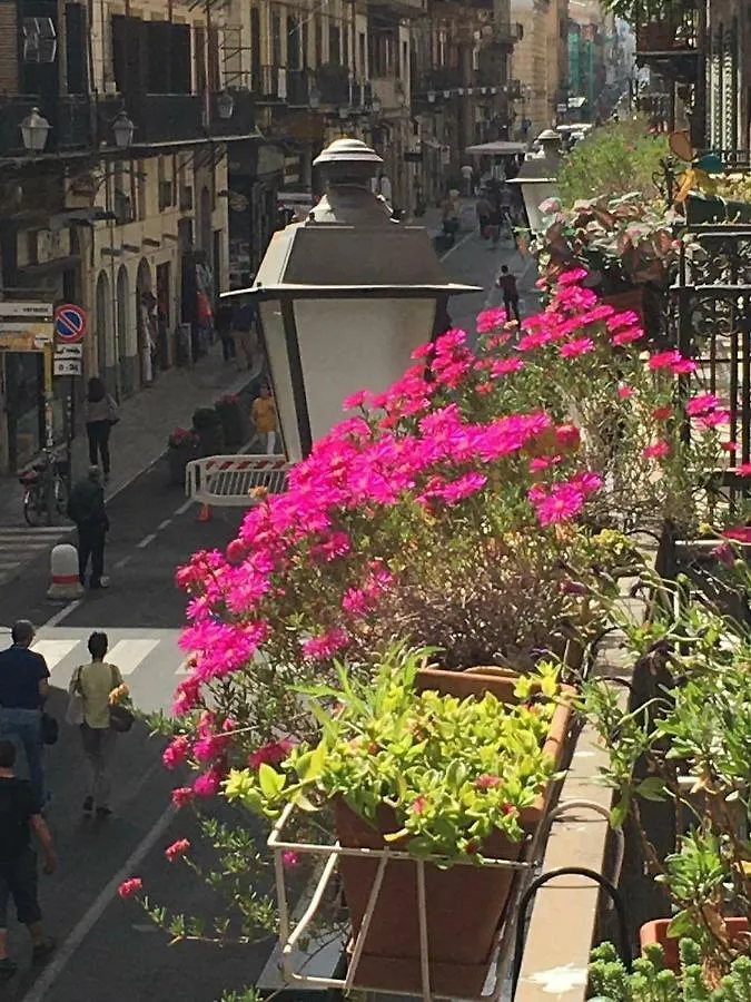 Kaleidos Private Apartment Palermo Italy